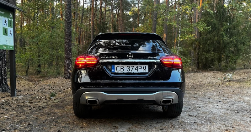 Mercedes-Benz GLA cena 99900 przebieg: 102000, rok produkcji 2018 z Bydgoszcz małe 529